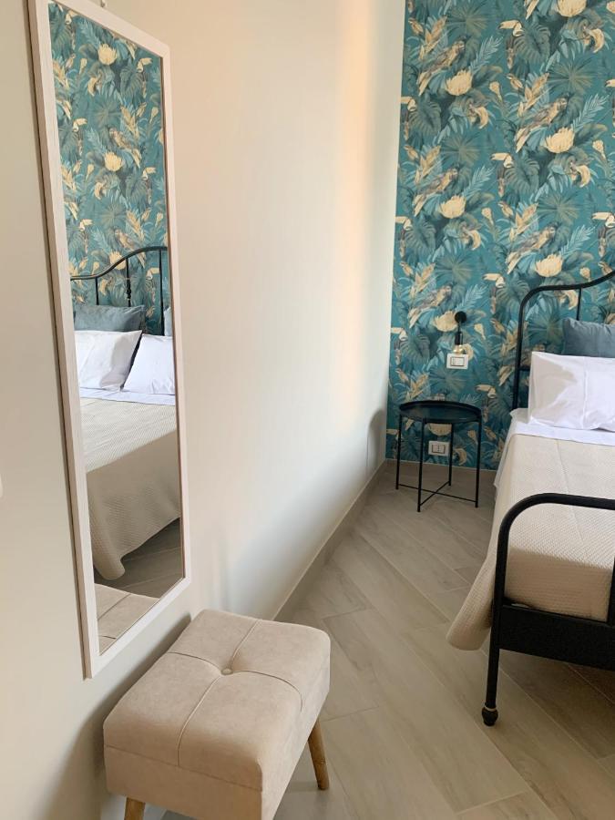 B&B Vittoria Anzio Exterior photo
